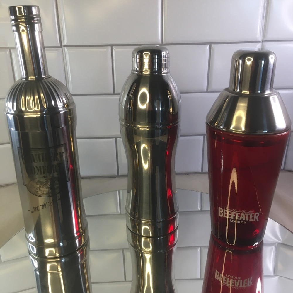 Stainless Steel Bar Set & Shakers Grey Goose Beefeater Southern Comfort NIP